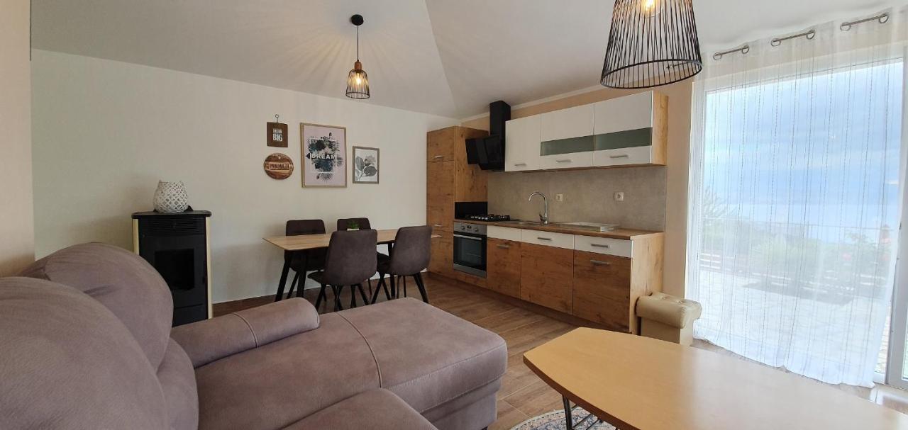 Apartments Kroatien Ловран Екстериор снимка