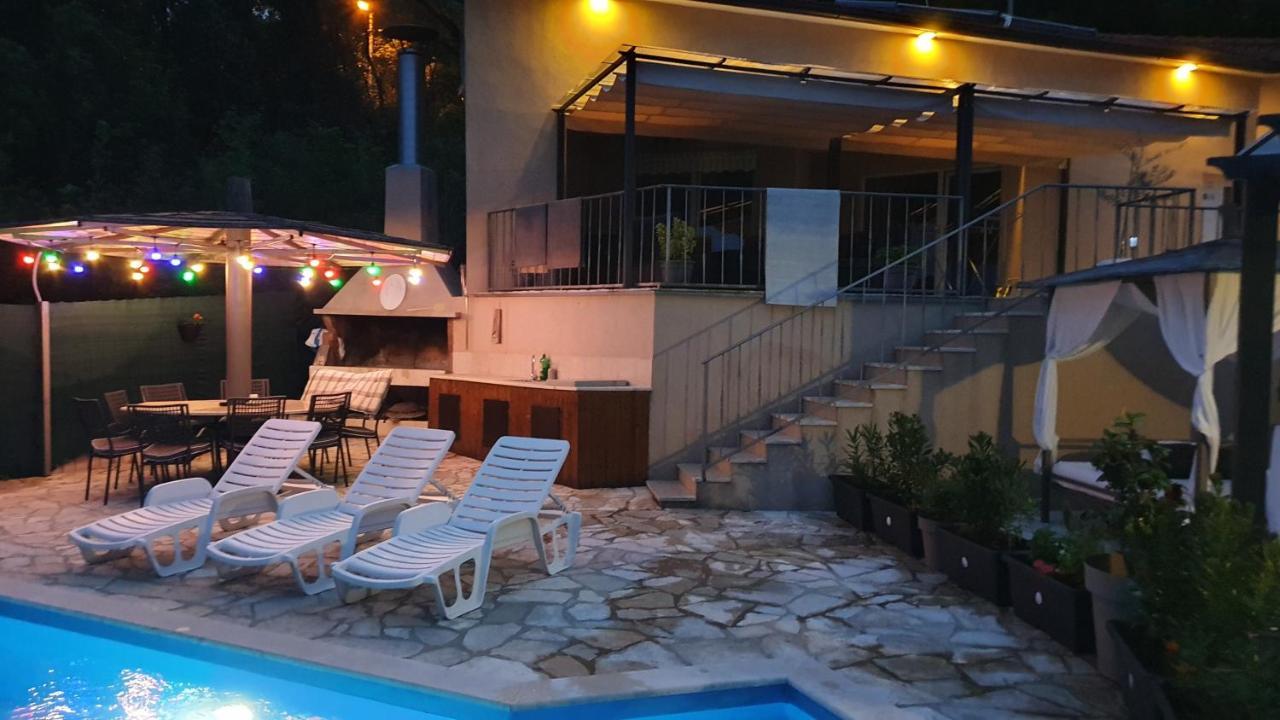 Apartments Kroatien Ловран Екстериор снимка