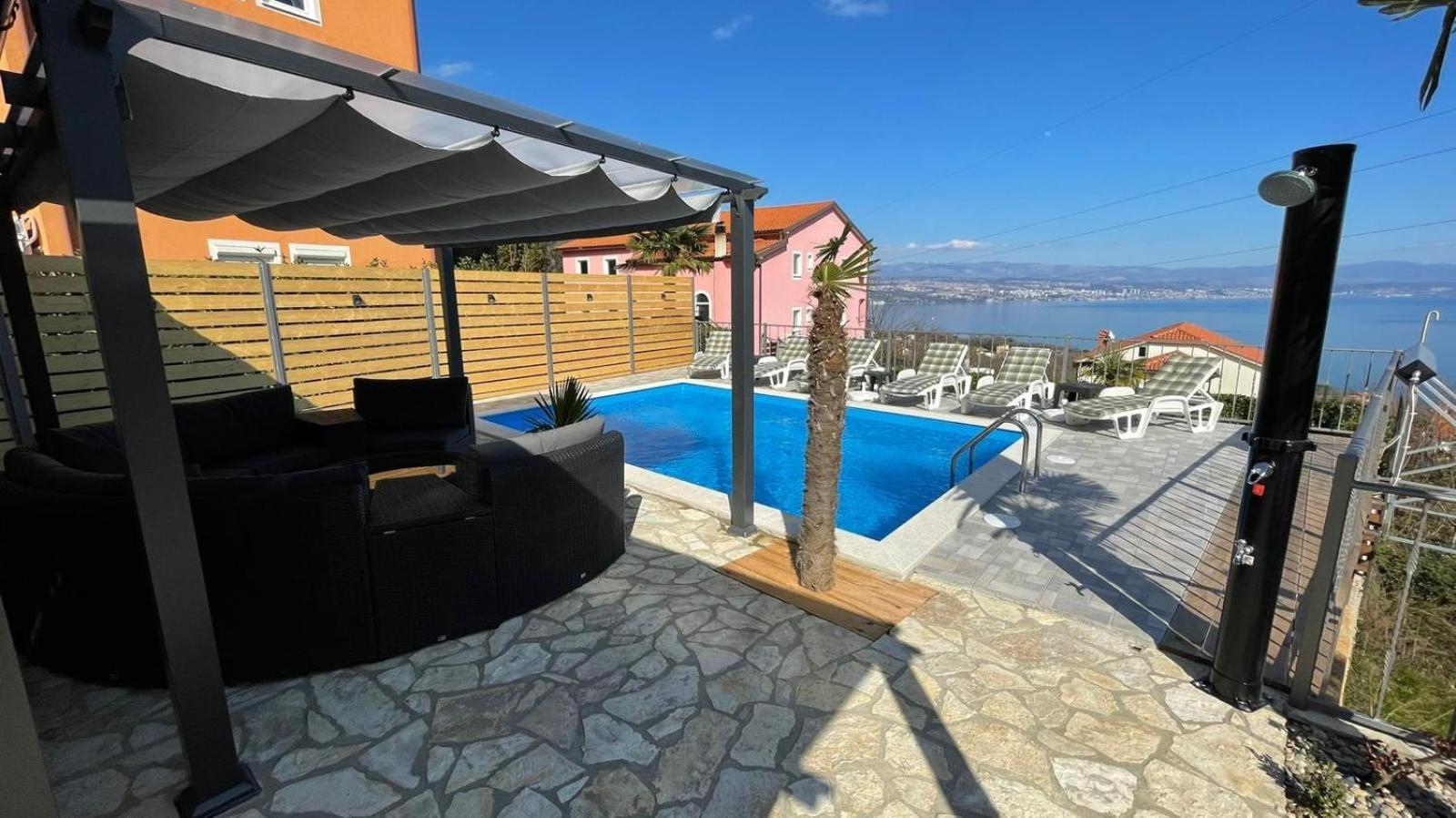 Apartments Kroatien Ловран Стая снимка