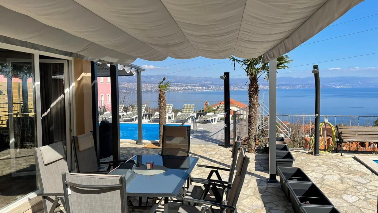 Apartments Kroatien Ловран Стая снимка